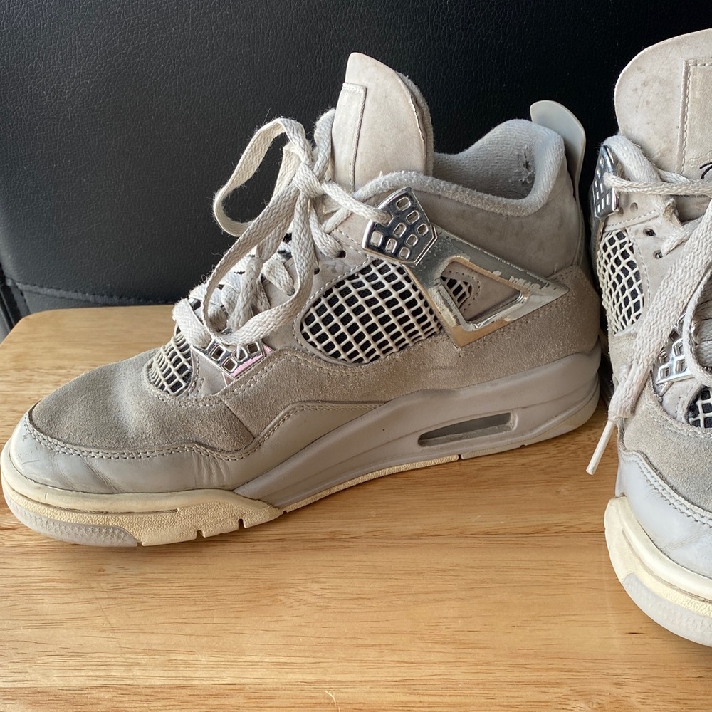 Air Jordan Frozen 4 Frozen Moments - Picture 9 of 13
